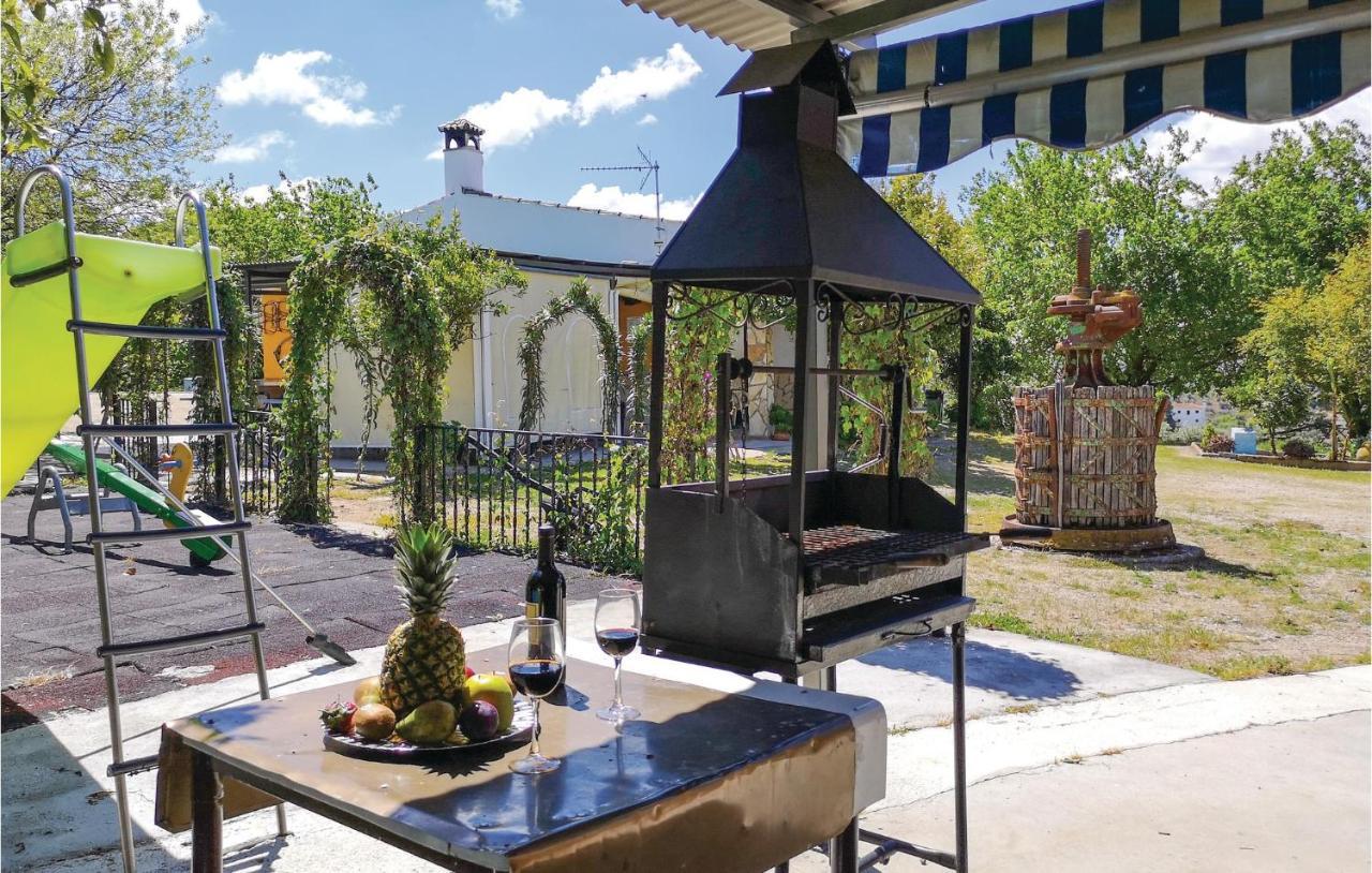 Pet Friendly Home In Olvera With Kitchen Exteriör bild