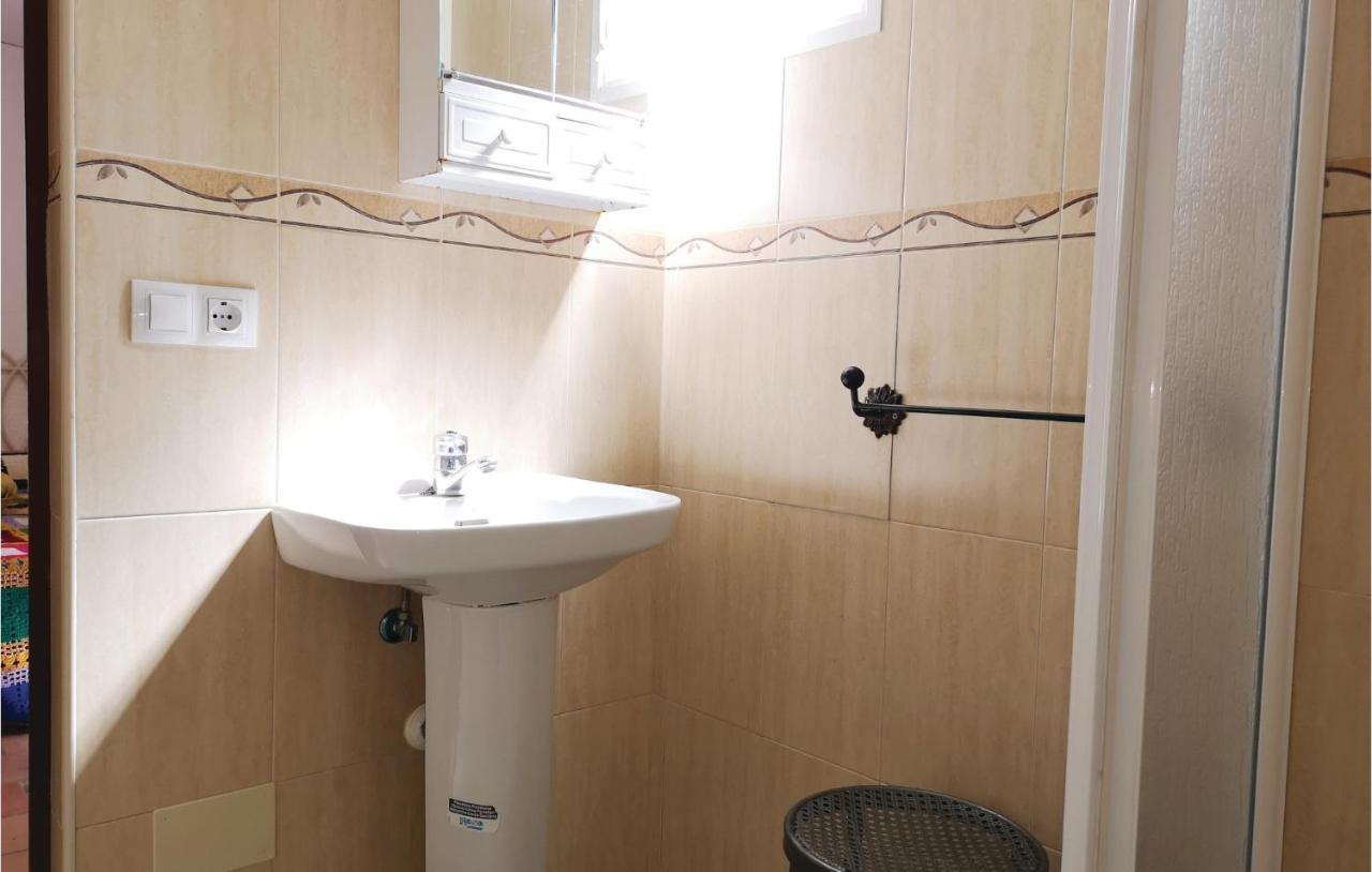 Pet Friendly Home In Olvera With Kitchen Exteriör bild